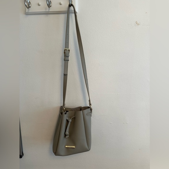 Gray leather mini bucket purse - leather drawstring, closure plus snap at top - Picture 1 of 5